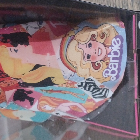 2008 Barbie Generation of Dreams 50 Doll  Colorful Statement Gown Mattel #R7232 - Picture 9 of 14